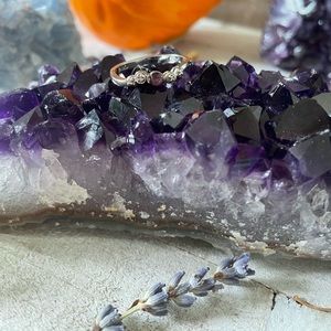 925 Amethyst and Cubic Zirconia Ring